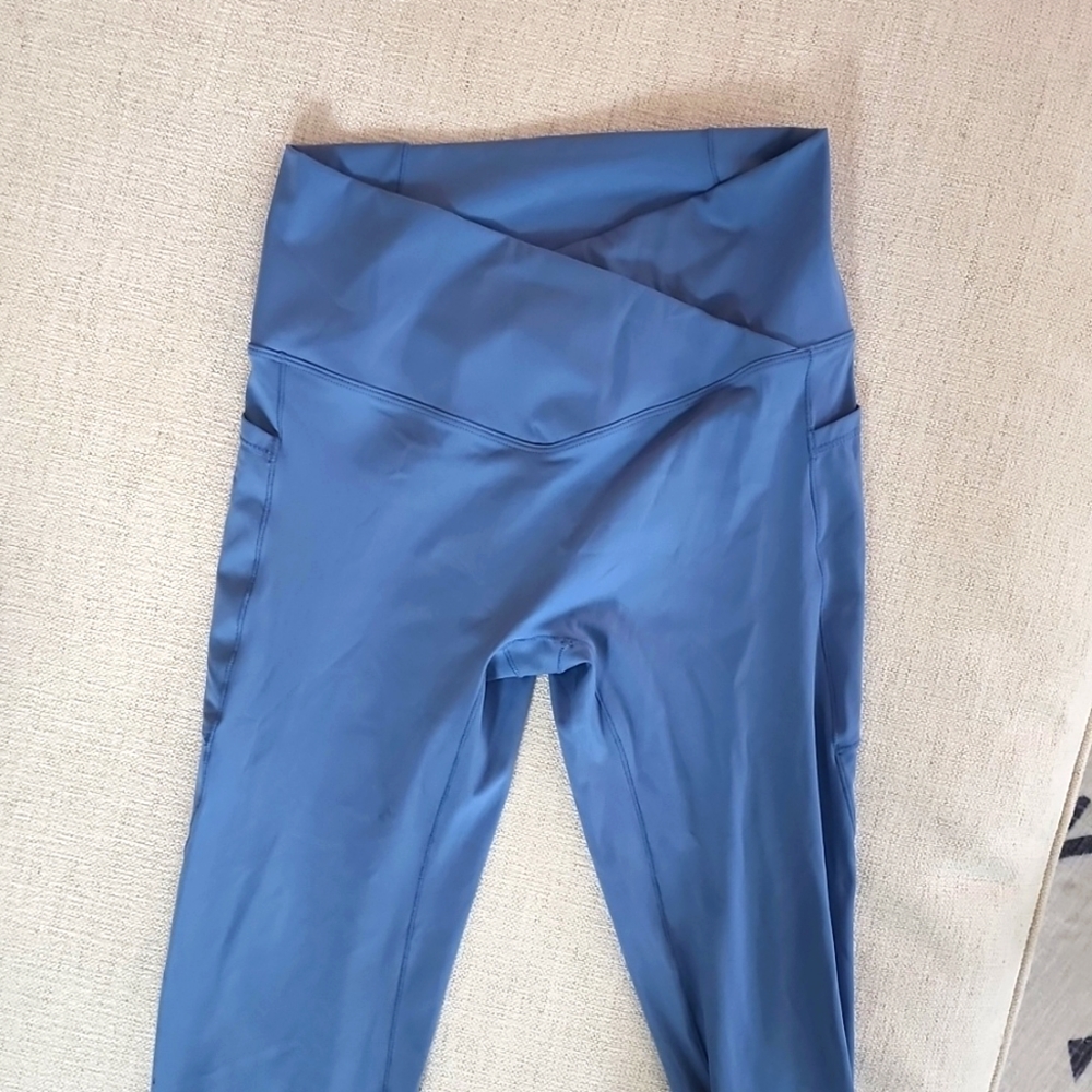 Halara yoga set nwt